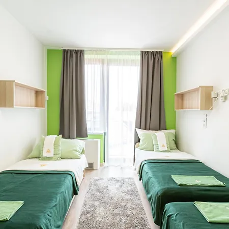 Feherliliom Vendegszallo Hotel