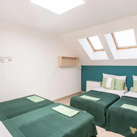 Hotel Feherliliom Vendegszallo 3*