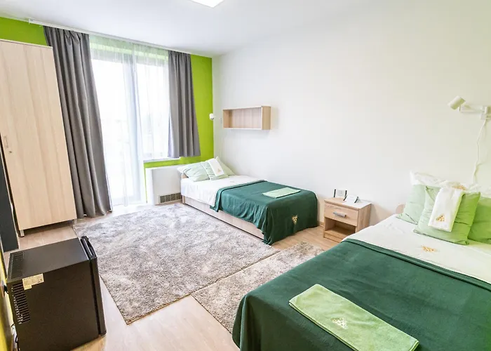 Feherliliom Vendegszallo Hotel Kondoros